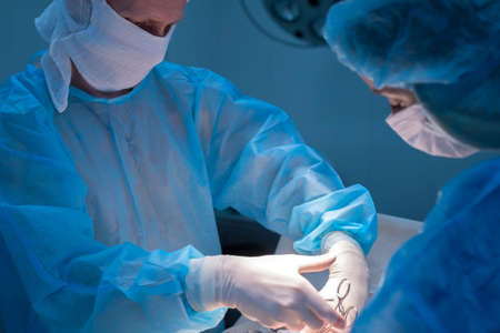 Total Knee Replacement: The Physical Therapist’s Approach to Effective Post-Surgery Rehab