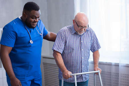 Understanding the Stages and Signs of Cognitive Decline in Older Adults: A Comprehensive Guide for Families and Caregivers
