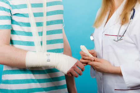 The Role of Bracing and Orthotics in Post-Surgical Tendon and Ligament Rehab